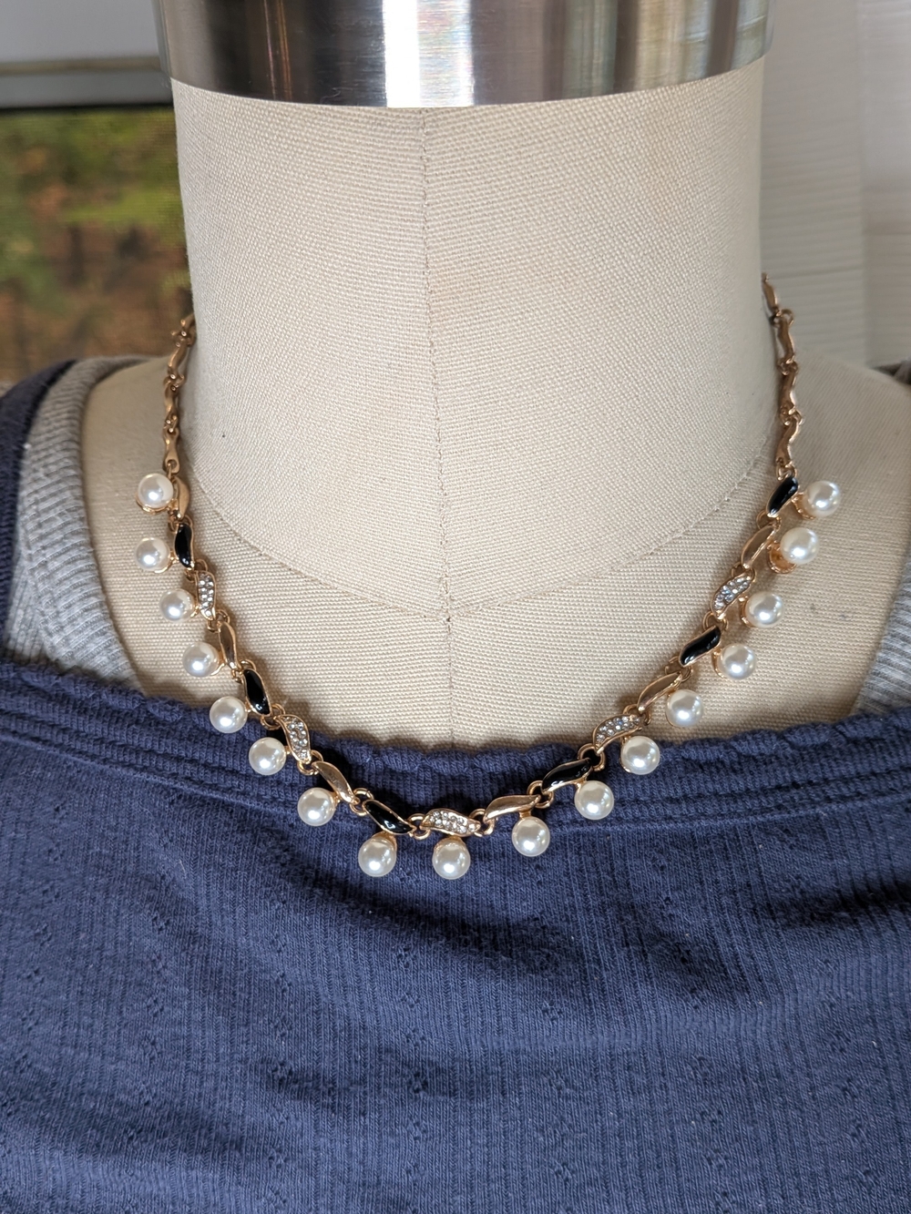 Vintage Style Faux Pearl Black Enamel Rhinestone Collar Necklace Gold Tone